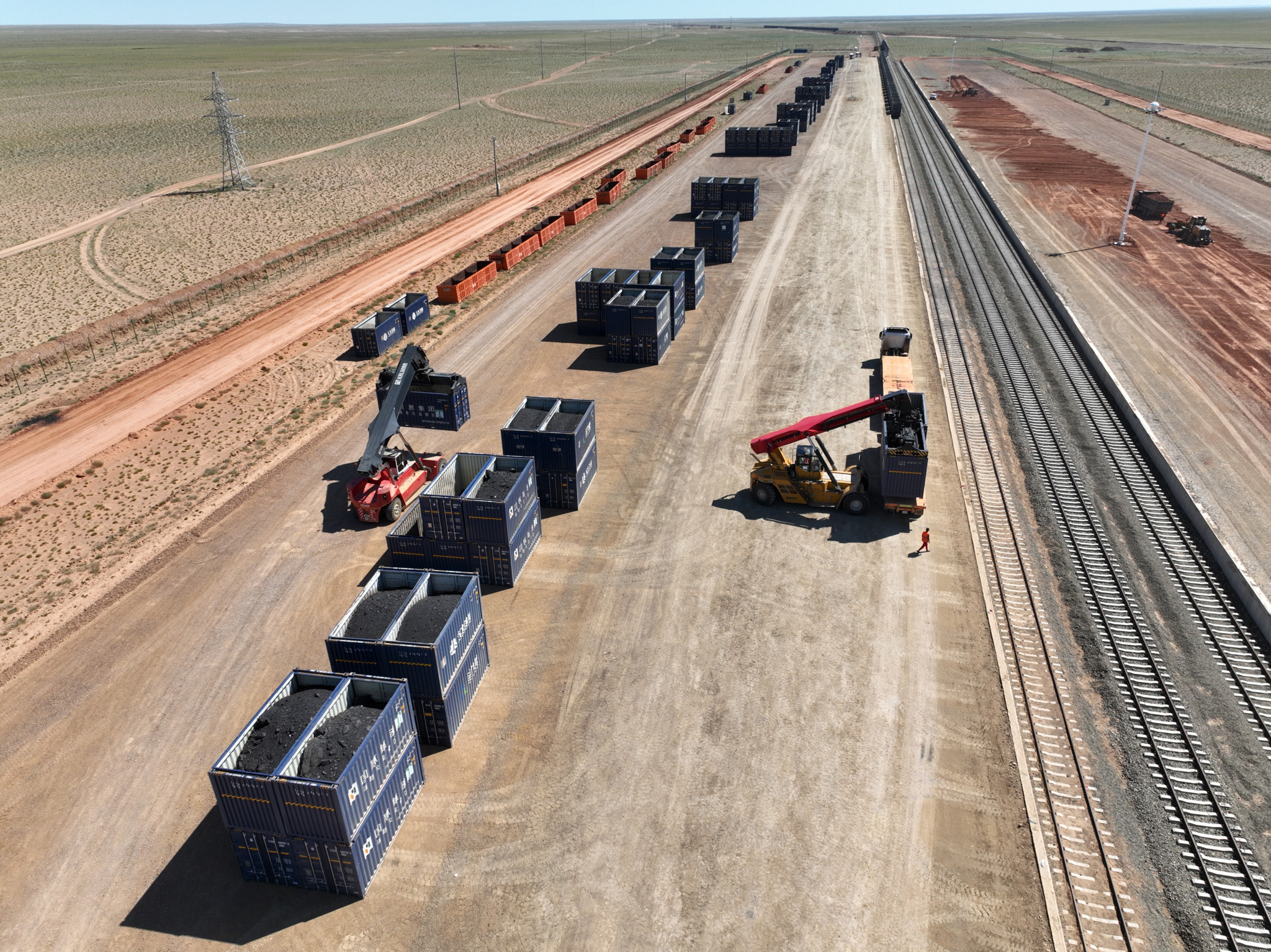 Экспортын терминал / төмөр зам